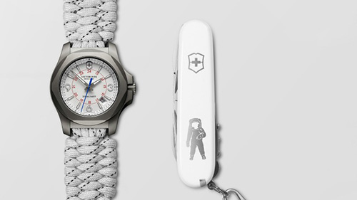 Victorinox I.N.O.X. Titanium Sky High