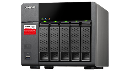 QNAP TS-563