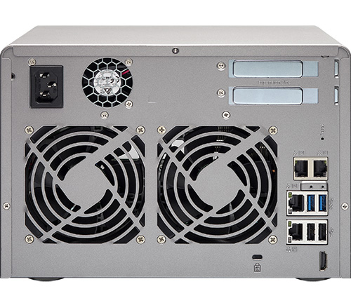 QNAP TVS-671