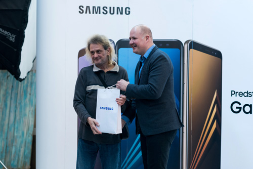 Samsung Galaxy A8 (2018)